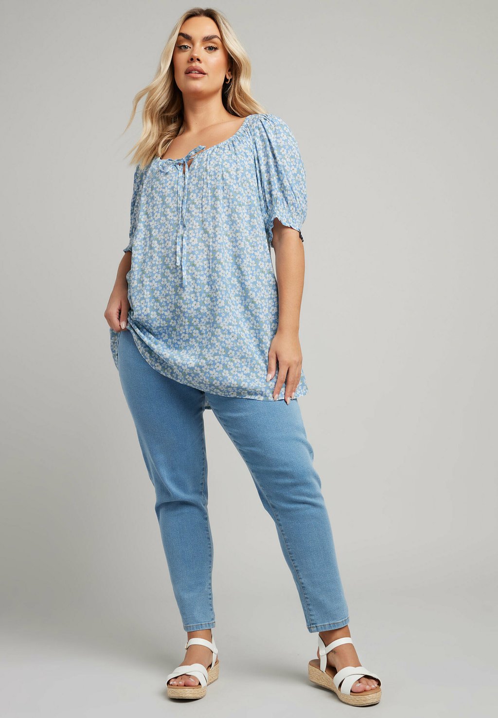 

Блуза FLORAL TIE FRONT - Print T-shirt Yours Clothing, светло-голубой