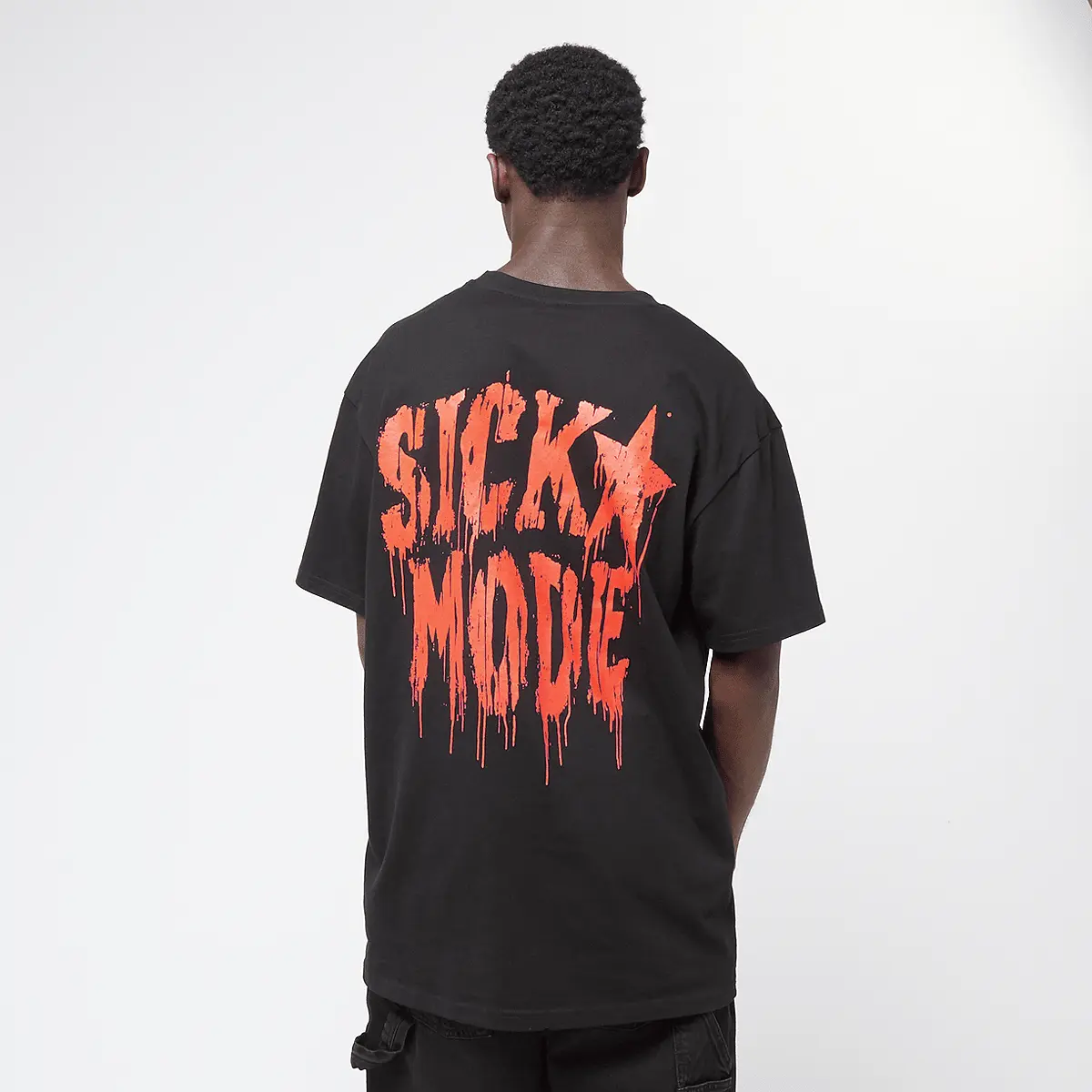 

Футболка Upscale by Mister Tee Psycho Man Oversize Tee, черный