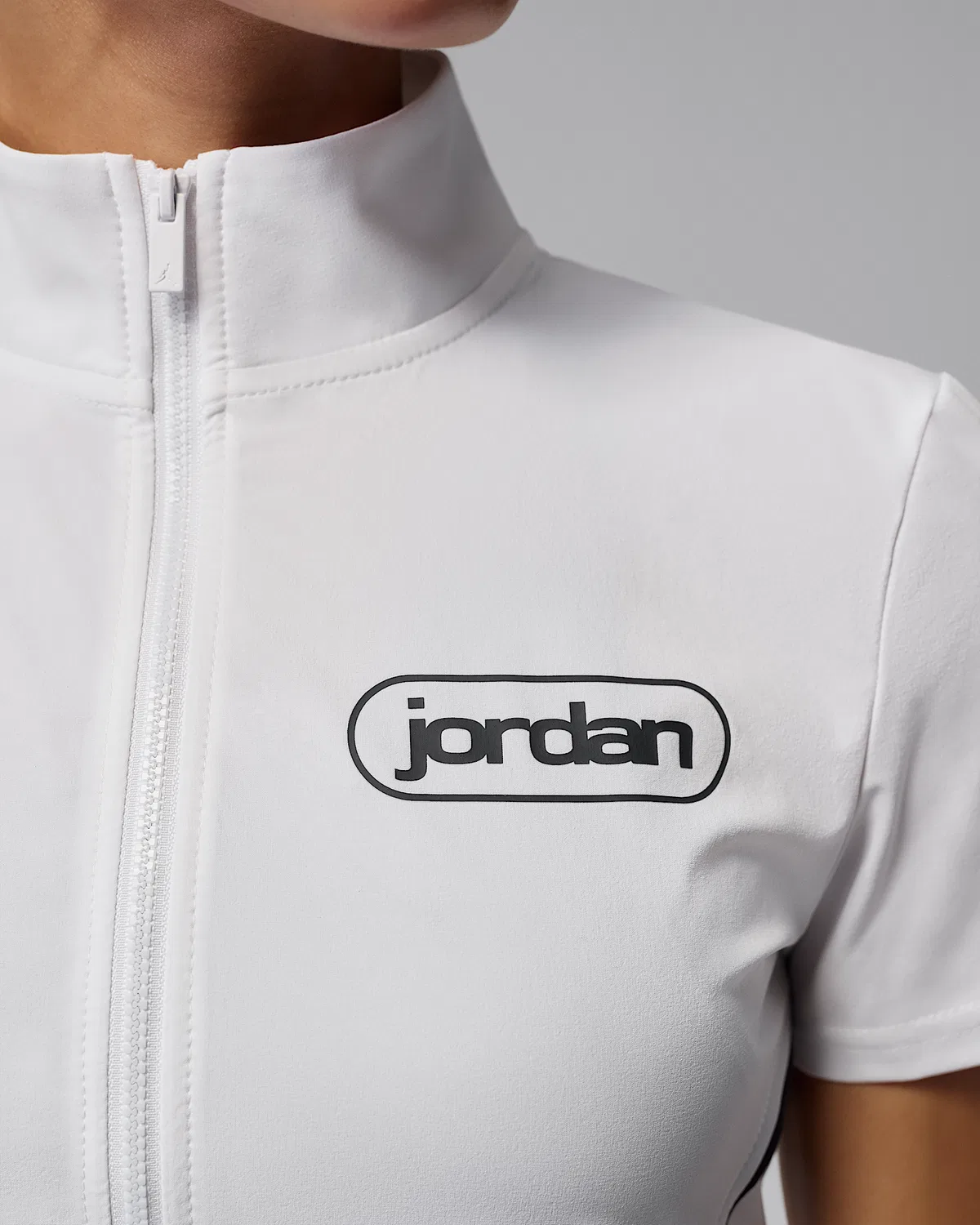Женская куртка с полной застежкой-молнией Jordan Brooklyn, White/Black — фото 4