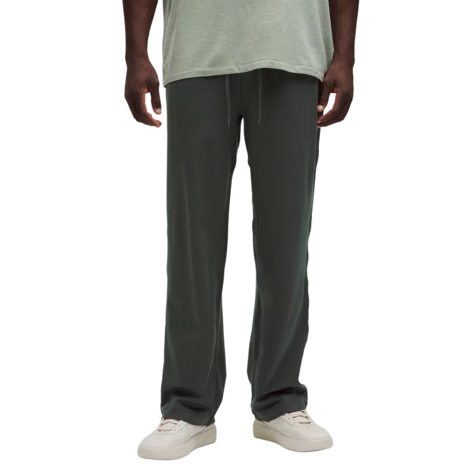 

Мужские мягкие джерси SS25 вязаные спортивные штаны Lululemon, rainforest зеленый/rnfg