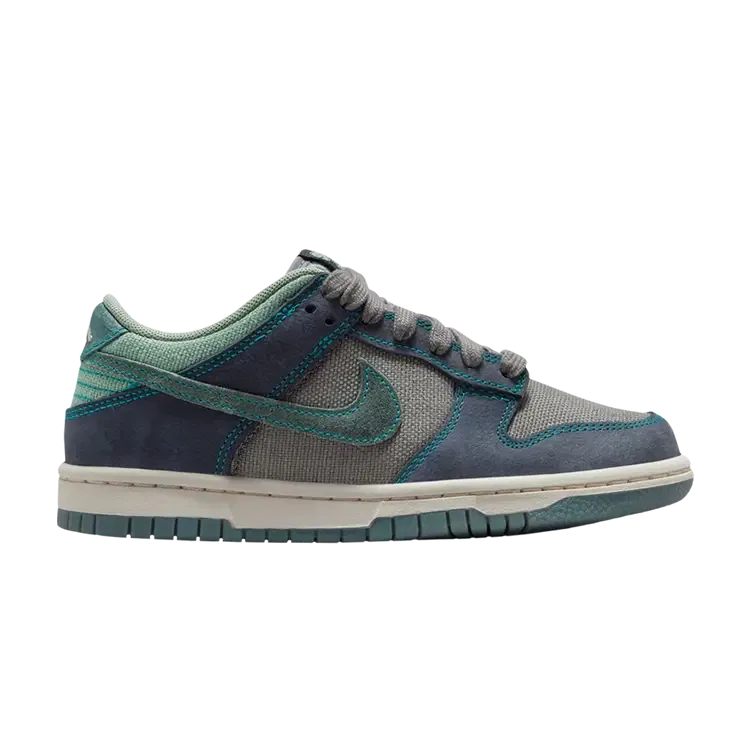 Кроссовки Nike Dunk Low LV8 GS, зеленый