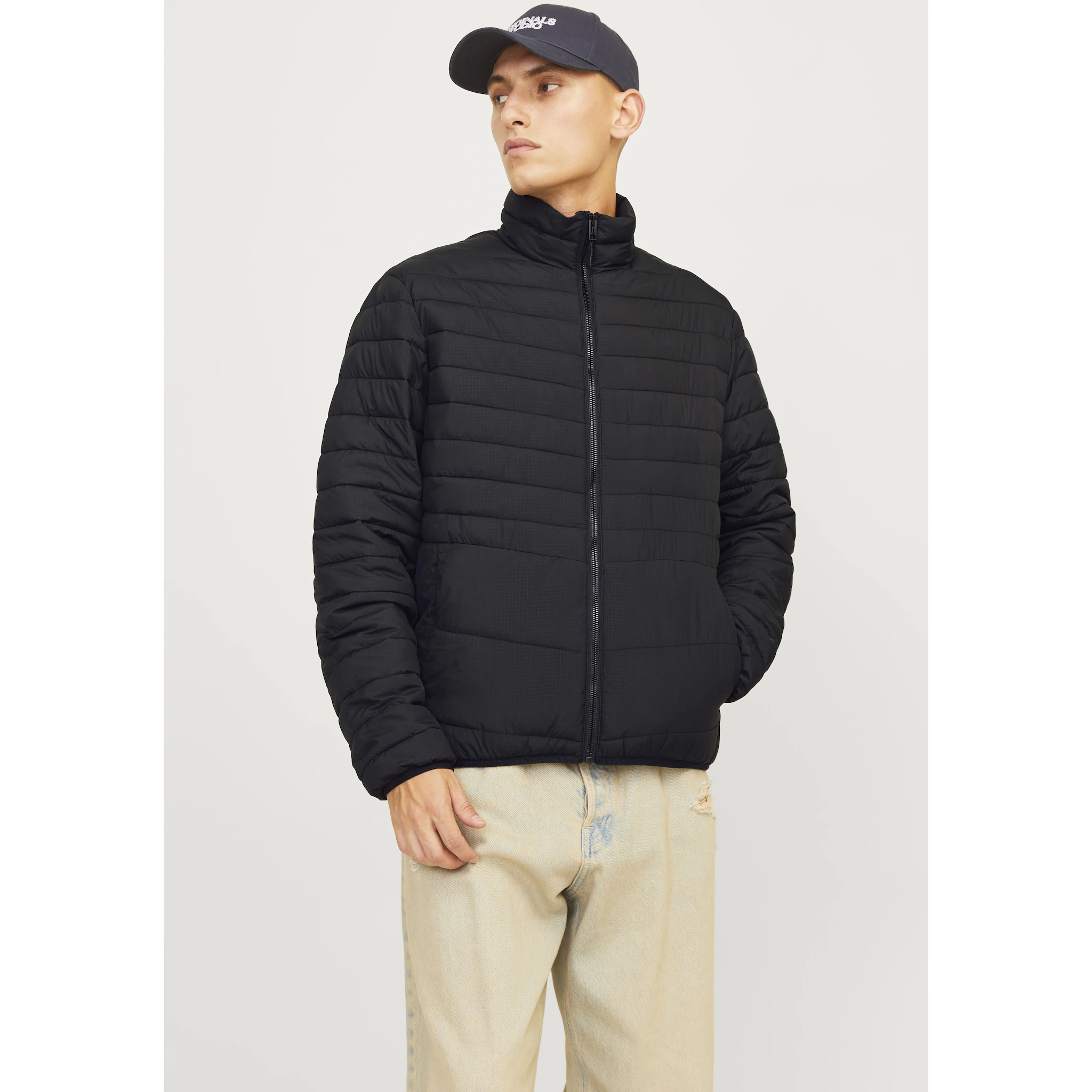 

Стеганая куртка Jack & Jones "JJESTATE PACKABLE PUFFER COLLAR NOOS", черный