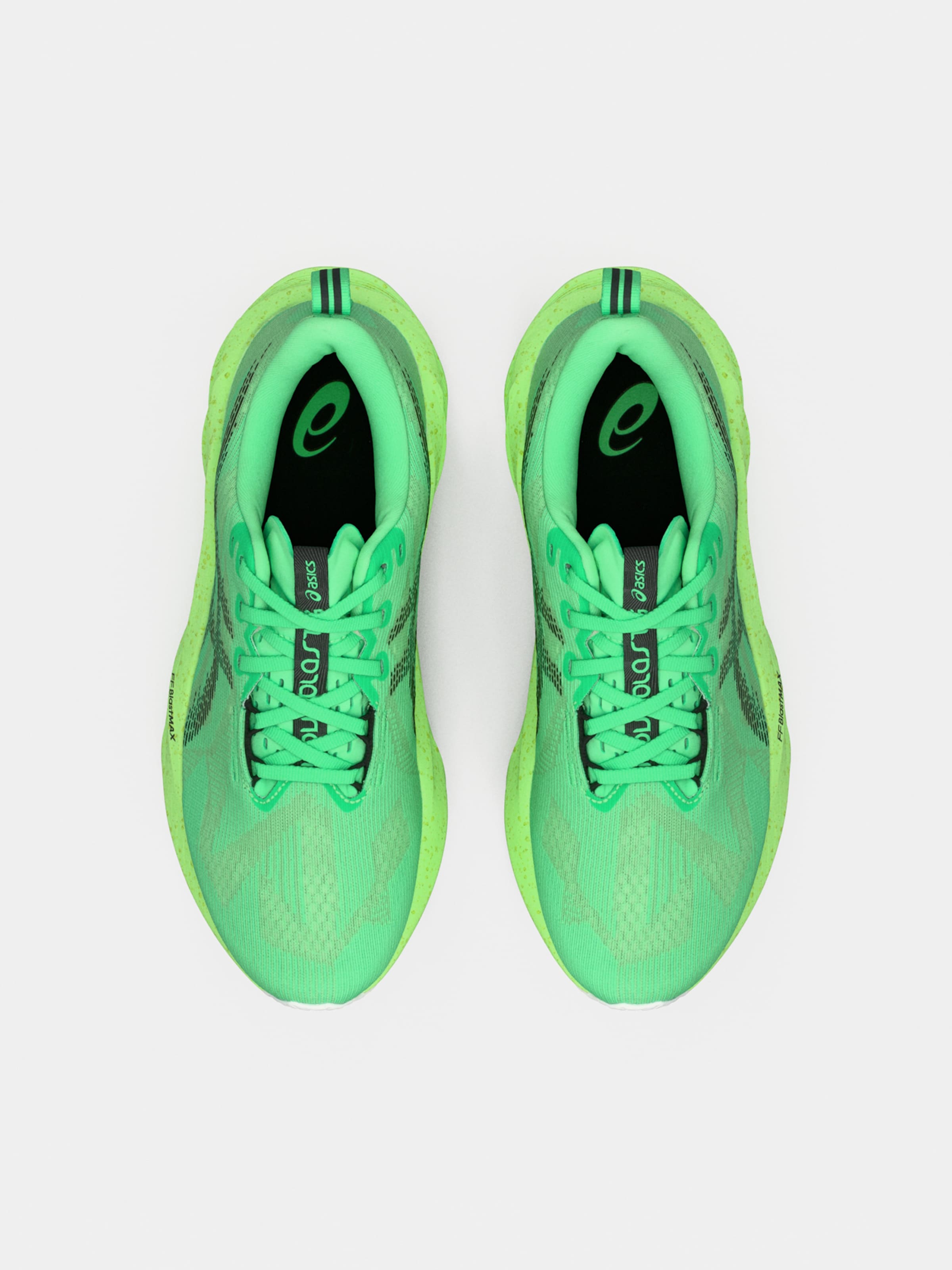 ASICS Беговые кроссовки 'NOVABLAST 5' в зеленом цвете — фото 3