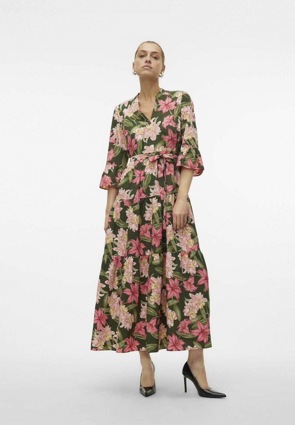 

Платье макси Vero Moda, хаки