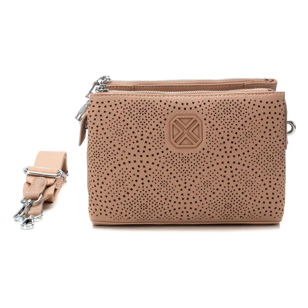 

Сумка через плечо Xti 184392, коричневый