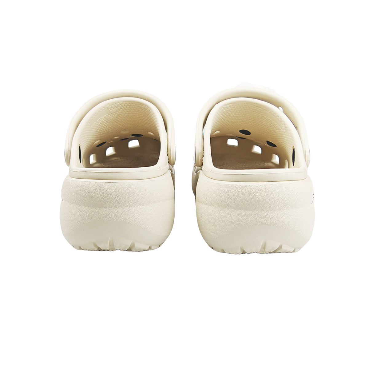 Crocs Классические платформенные клоги BNK Puppy Clogs женские костяной белый с маленьким другом щенком, цвет Little Friend Puppy — фото 4