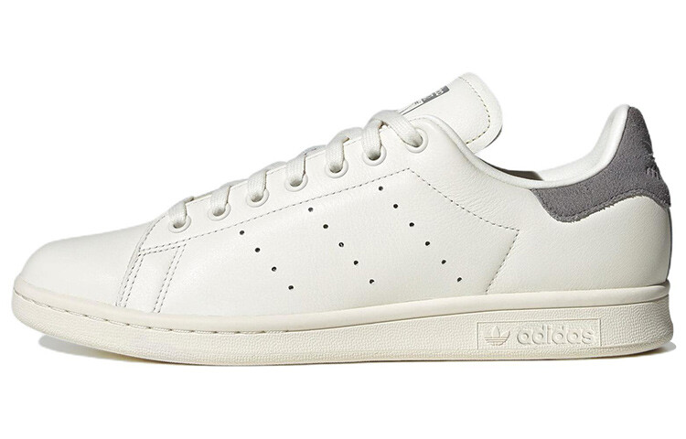 

Кроссовки с круглым носком Adidas Originals Stan Smith