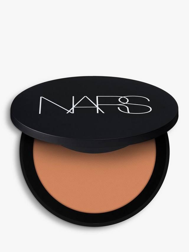 

Матирующая пудра Soft Matte Advanced для идеального тона NARS, Off Shore
