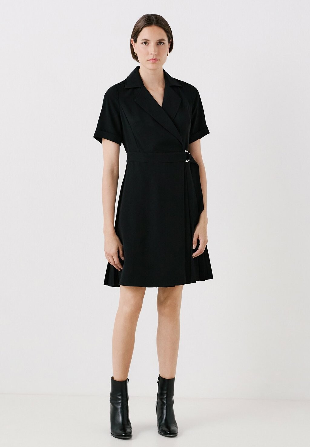 

Платье-рубашка FRENCH BRAND FASHION ELEGANT MODERN RABELLE Caroll, черный