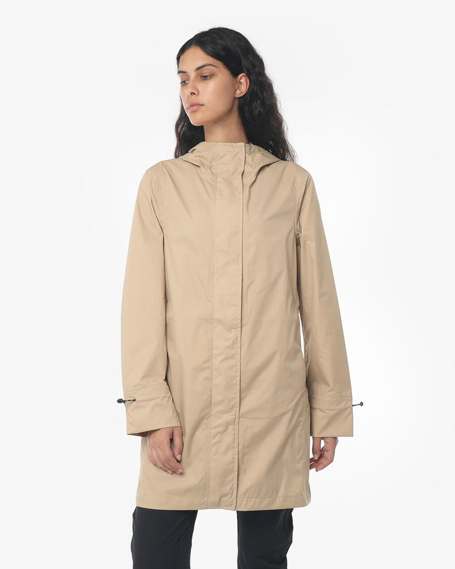 

JAKED бежевая синтетическая спортивная куртка для женщин