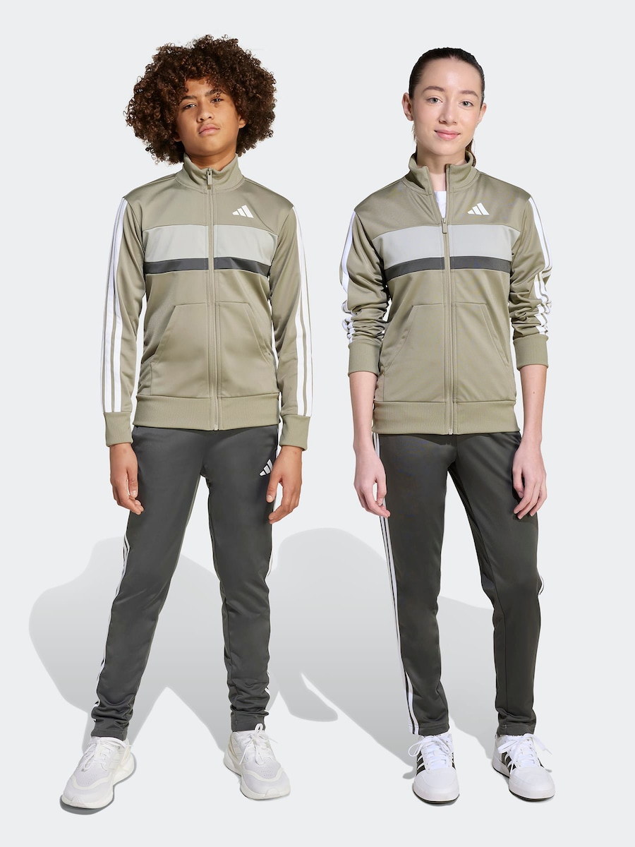 Спортивный костюм ADIDAS SPORTSWEAR Seasonal Essentials Tiberio, светло-серый/темно-серый/оливковый — фото 2