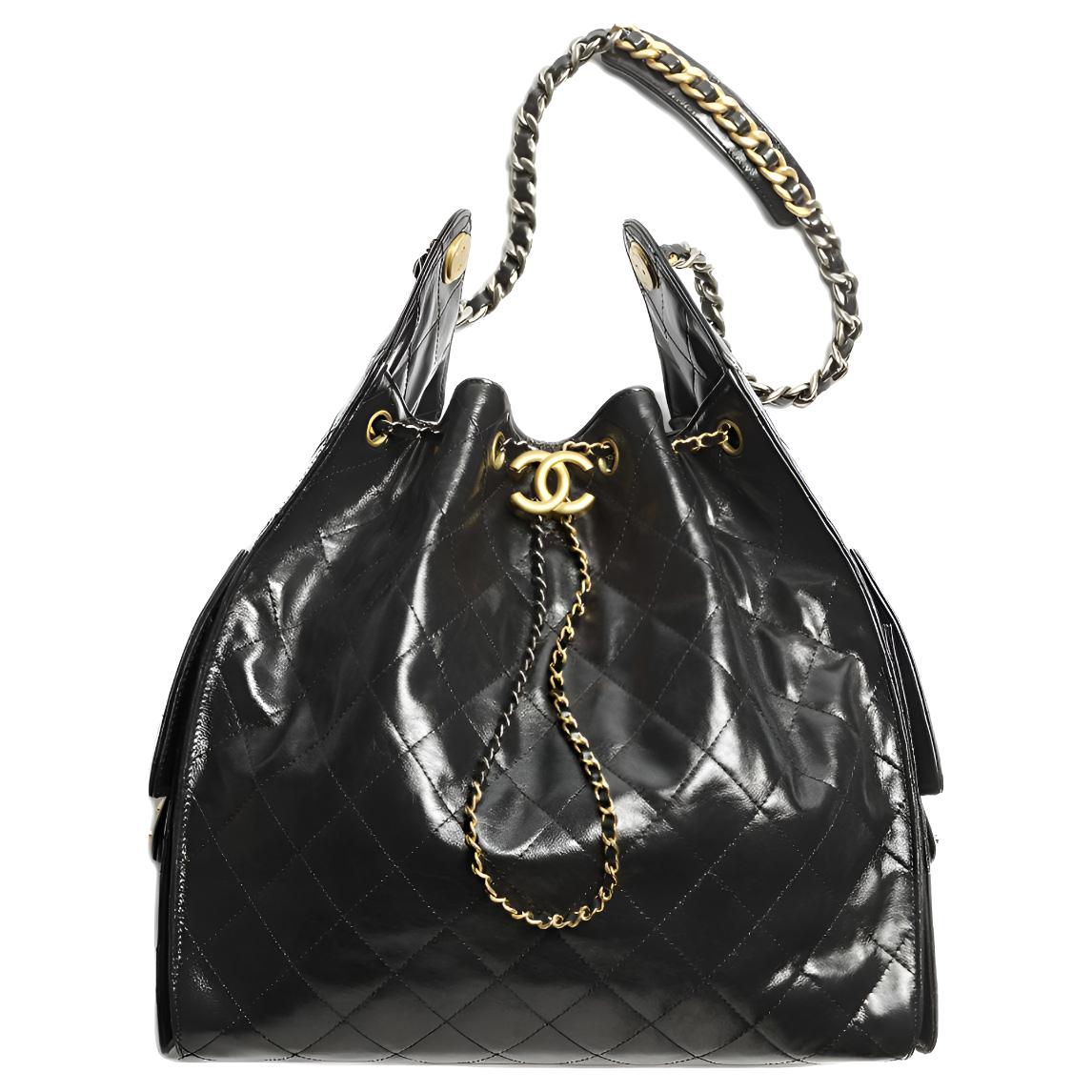 

CHANEL Блестящая плиссированная сумка из телячьей кожи на одно плечо среднего размера для женщин черного цвета