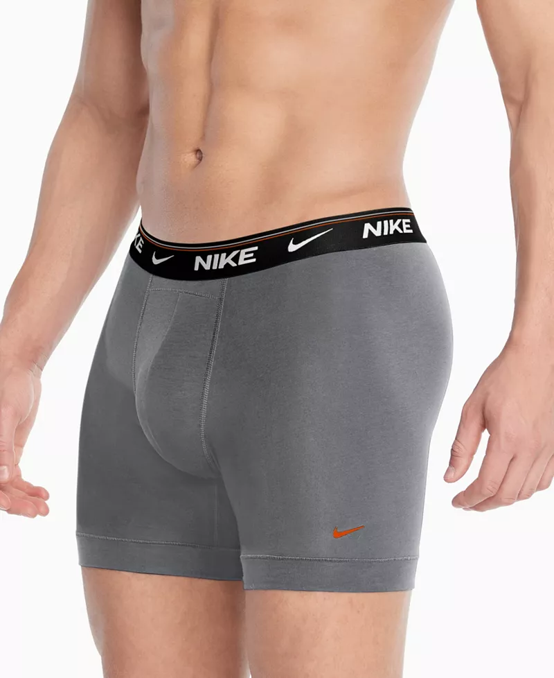 Мужские боксеры Nike Dri-FIT Ultra Comfort — 3 шт, цвет Ash — фото 4