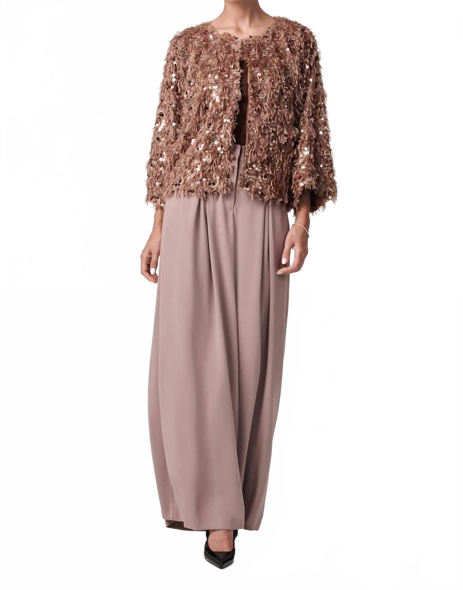 

Trina Turk Укороченное пальто Oller из искусственного меха бежевого цвета со стразами