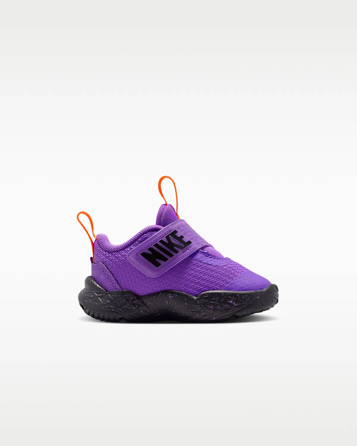 Детские кроссовки Nike Team Hustle D 12, Bright Violet/Total Orange/Cool Grey/Black — фото 3