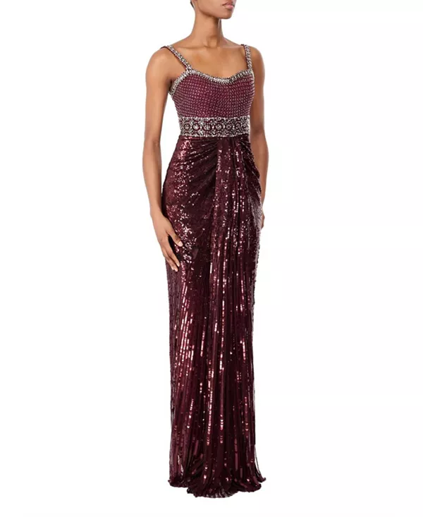 

Только ты, украшенное драпированным макси-платьем Jenny Packham, красный