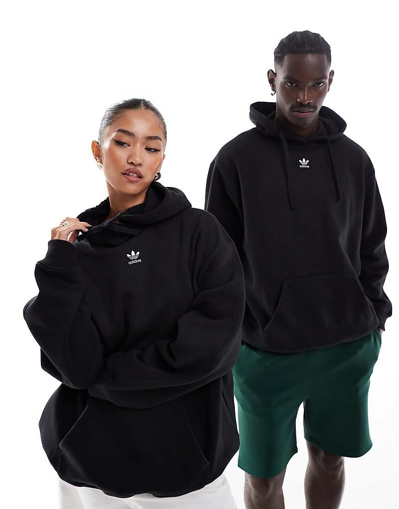 

Черная худи adidas Originals Essentials