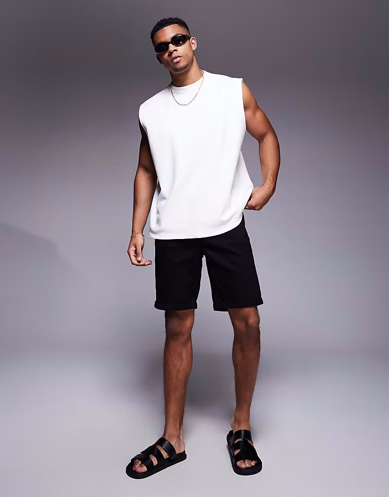 

Узкие джинсовые шорты River Island черного цвета