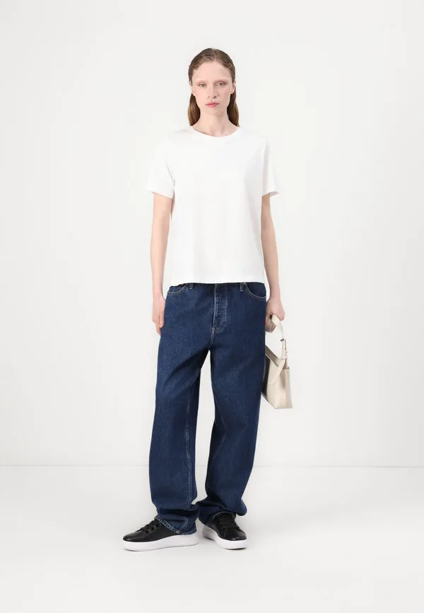 Гладкая футболка с круглым вырезом, базовая футболка Calvin Klein, Bright White — фото 2