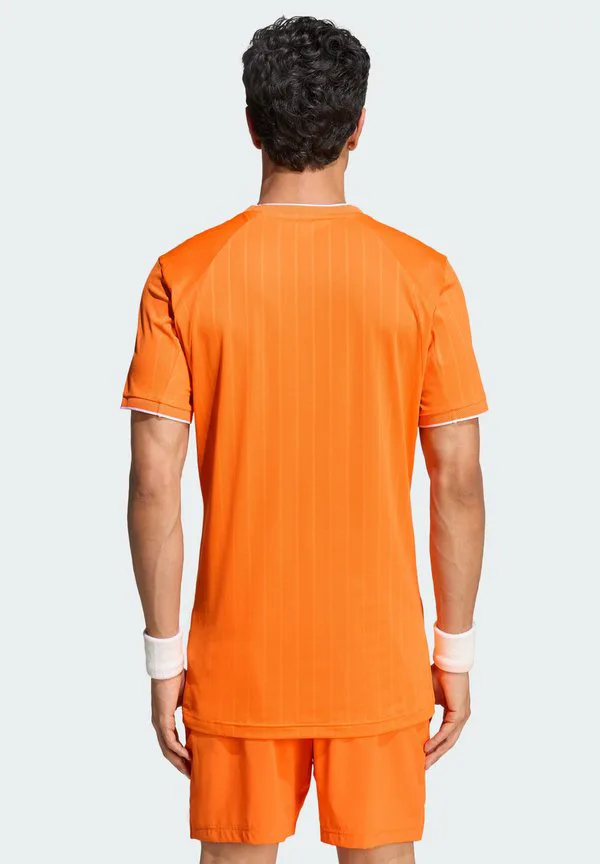 Футболка freelift tee pro sports Adidas Performance, Pure Orange — фото 2