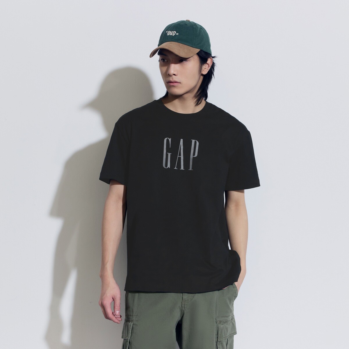 GAP Мужская футболка, цвет Black — фото 2