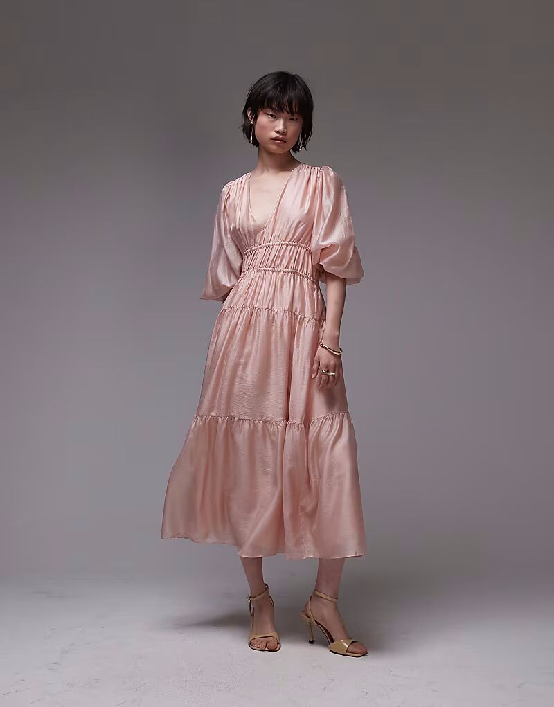 

Платье мидакси с объемными рукавами и присборенным лифом розового цвета & Other Stories