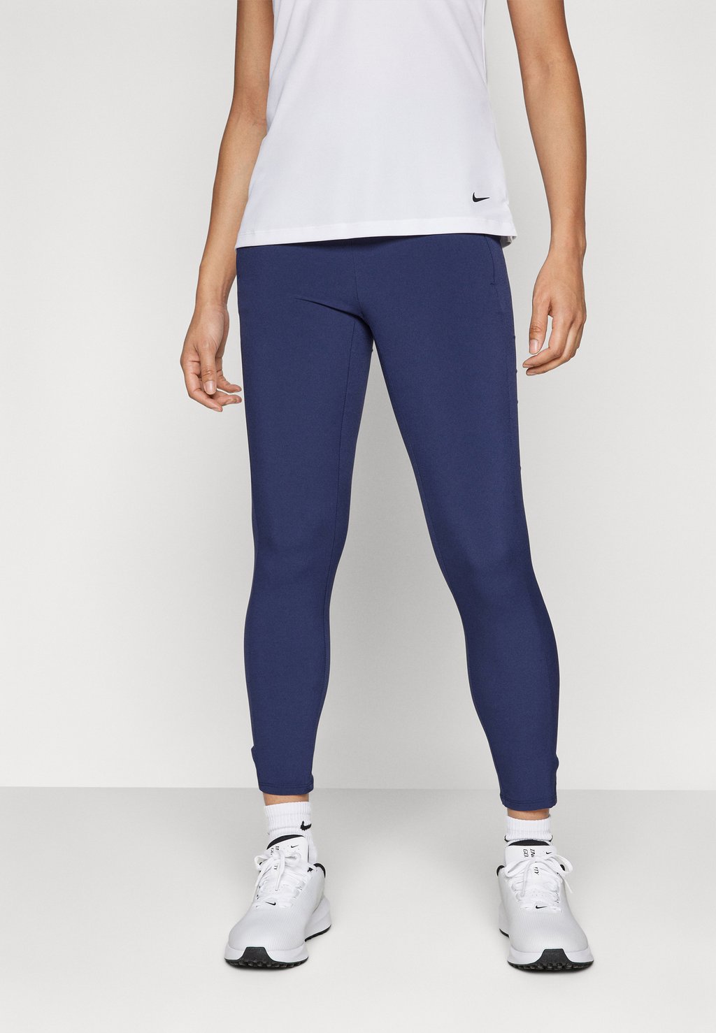 

Леггинсы TAPERED ANKLE TROUSER Callaway, темно-синий