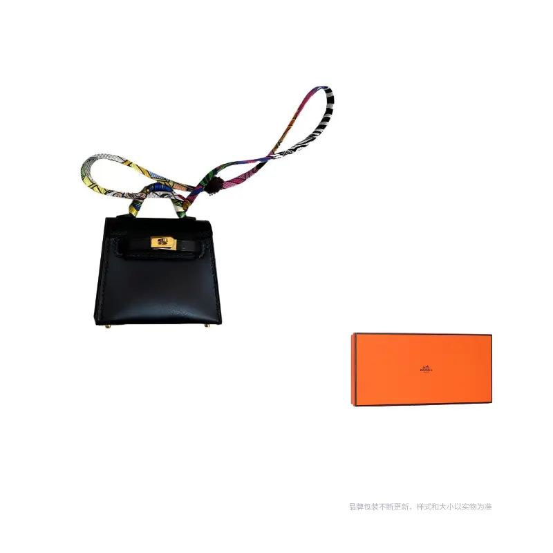 

HERMES Кожаный кулон для женщин, Black