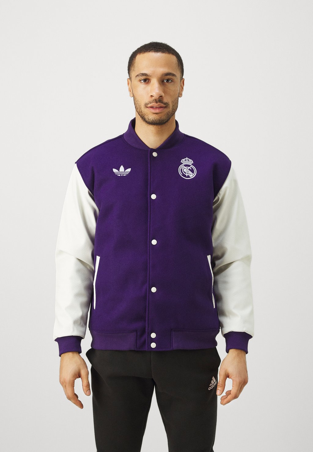 

Тренировочная куртка REAL MADRID CHINESE NEW YEAR adidas Originals, фиолетовый