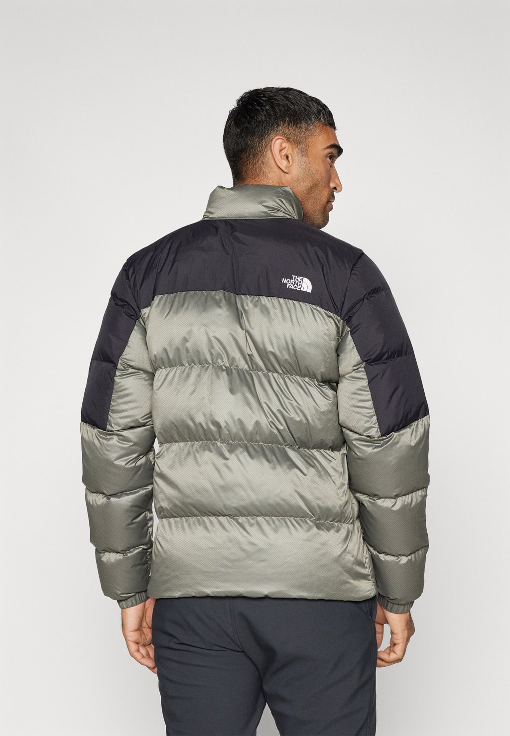 

Пуховик DIABLO DOWN JACKET The North Face, серый