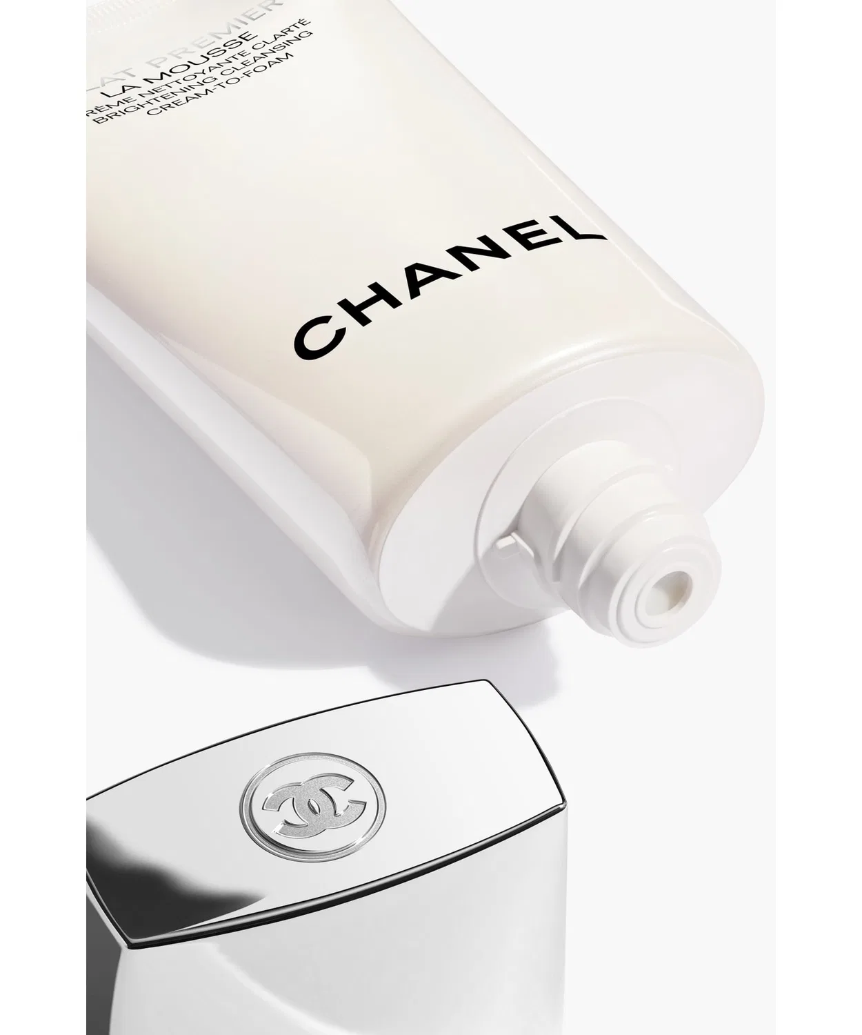 Пенка для умывания Chanel — Бренда Éclat Premier, осветляющая — фото 2