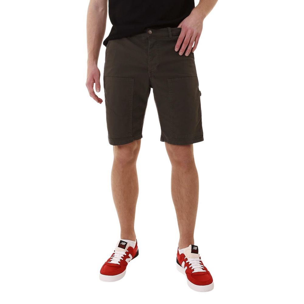 

Зеленые хлопковые шорты Lyle & Scott