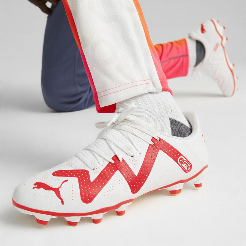 Футбольные бутсы FUTURE PLAY FG/AG мужские PUMA White Fire Orchid Red — фото 2