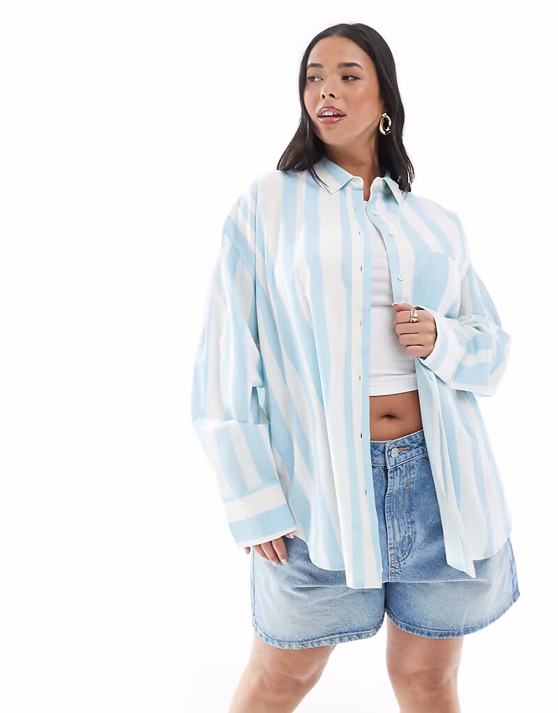 

Рубашка свободного кроя из льняной смеси ASOS DESIGN Curve в размытую полоску ASOS Curve