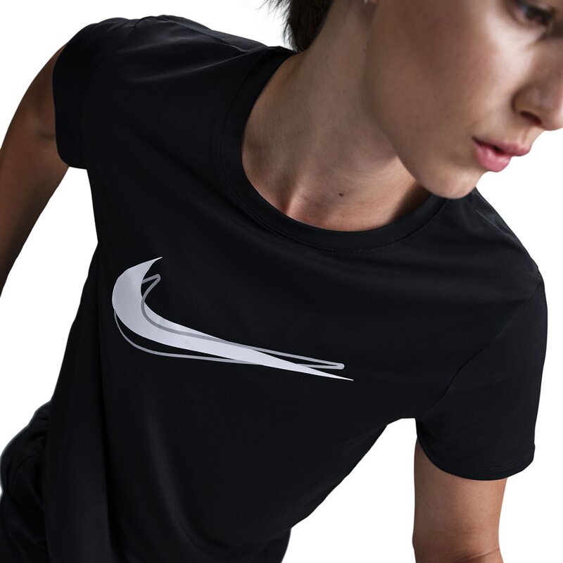 T-Shirt w nk one swsh hbr df ss top Nike, черный — фото 3