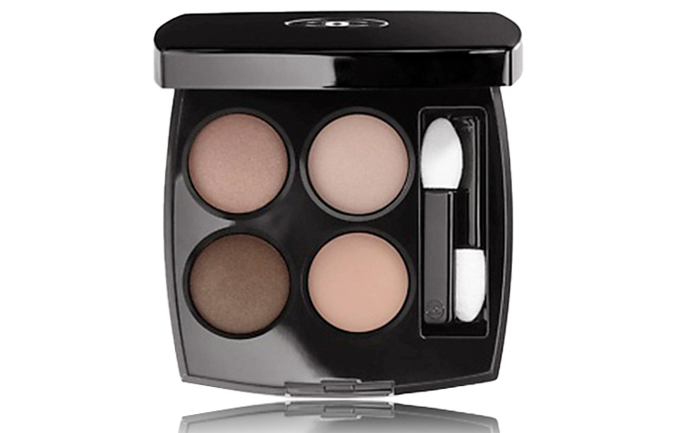 

4 цвета теней для век легко растушевываются матовые подчеркивающие глаза 2г CHANEL