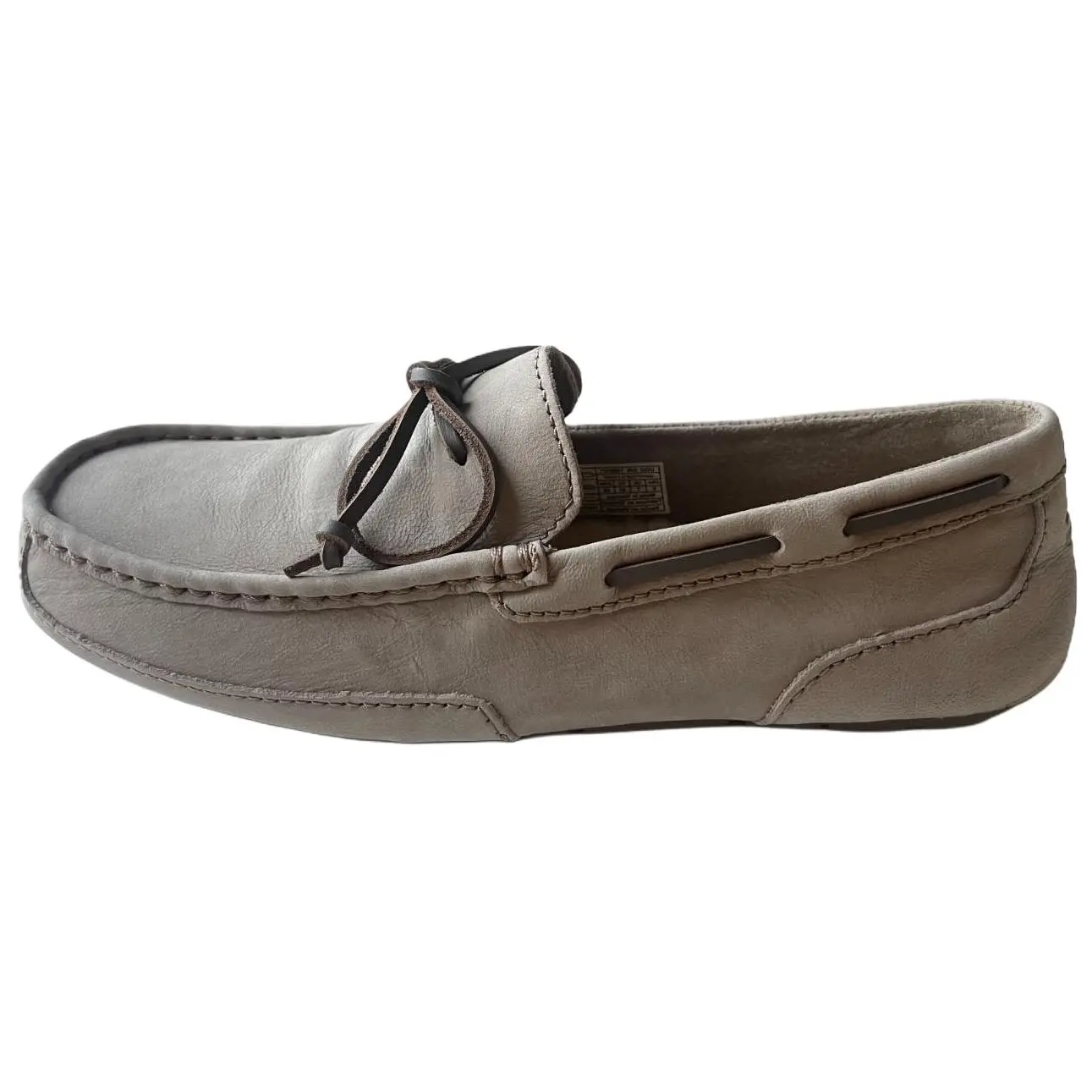 

UGG Мужские мокасины Chester Capra серого цвета