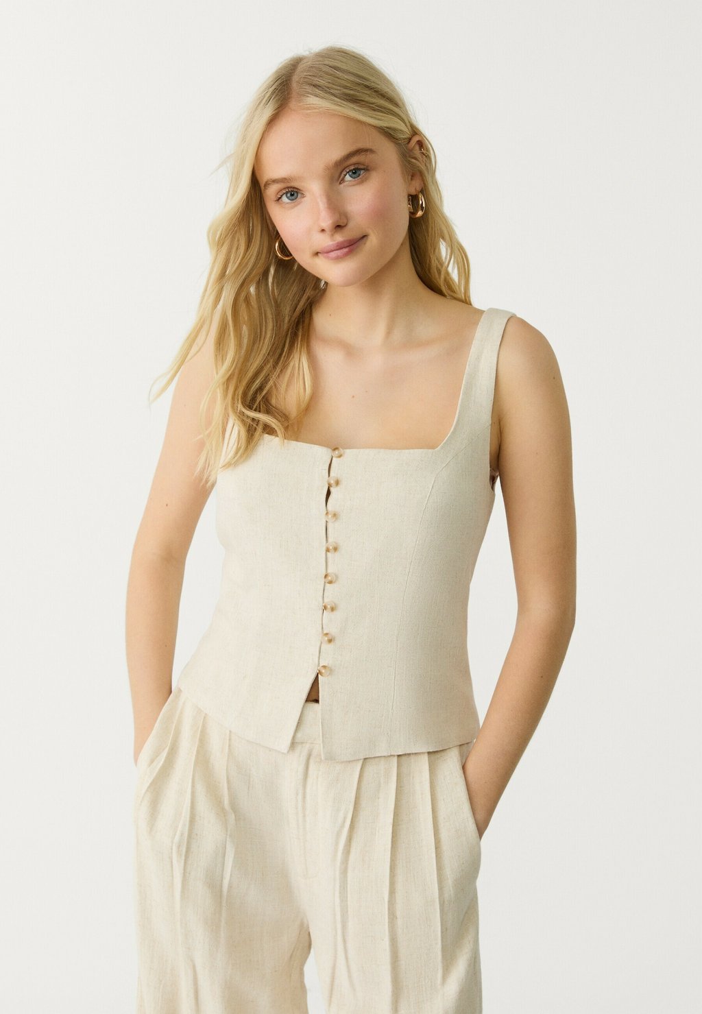

Топ Blouse Stradivarius, цвет Stone