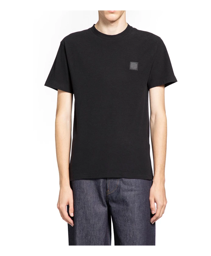 

Футболка с короткими рукавами и нашивкой в виде компаса. Stone Island, черный