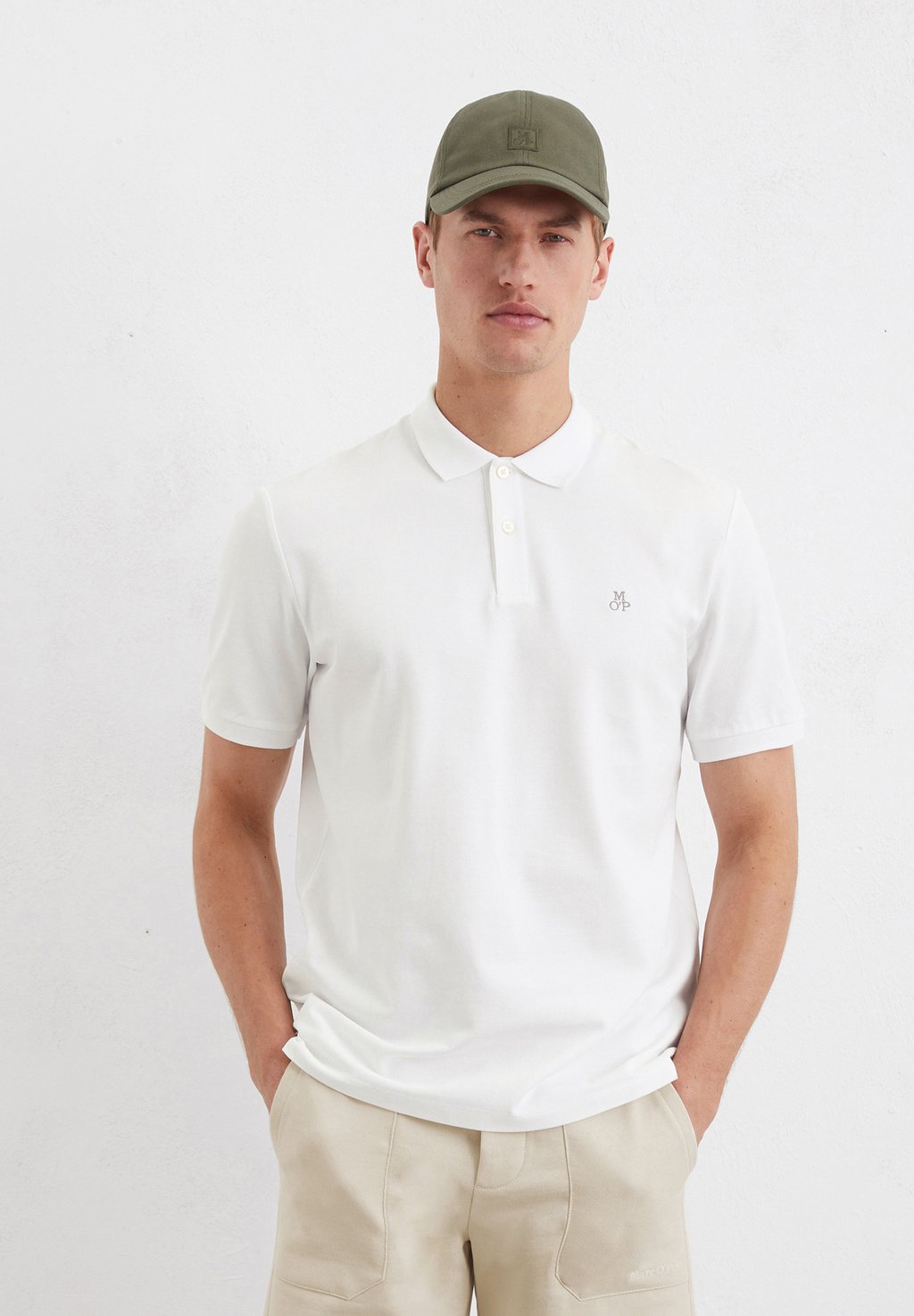 

Рубашка поло SHORT SLEEVE BUTTON PLACKET SLITS AT HEM Marc O'Polo, белый