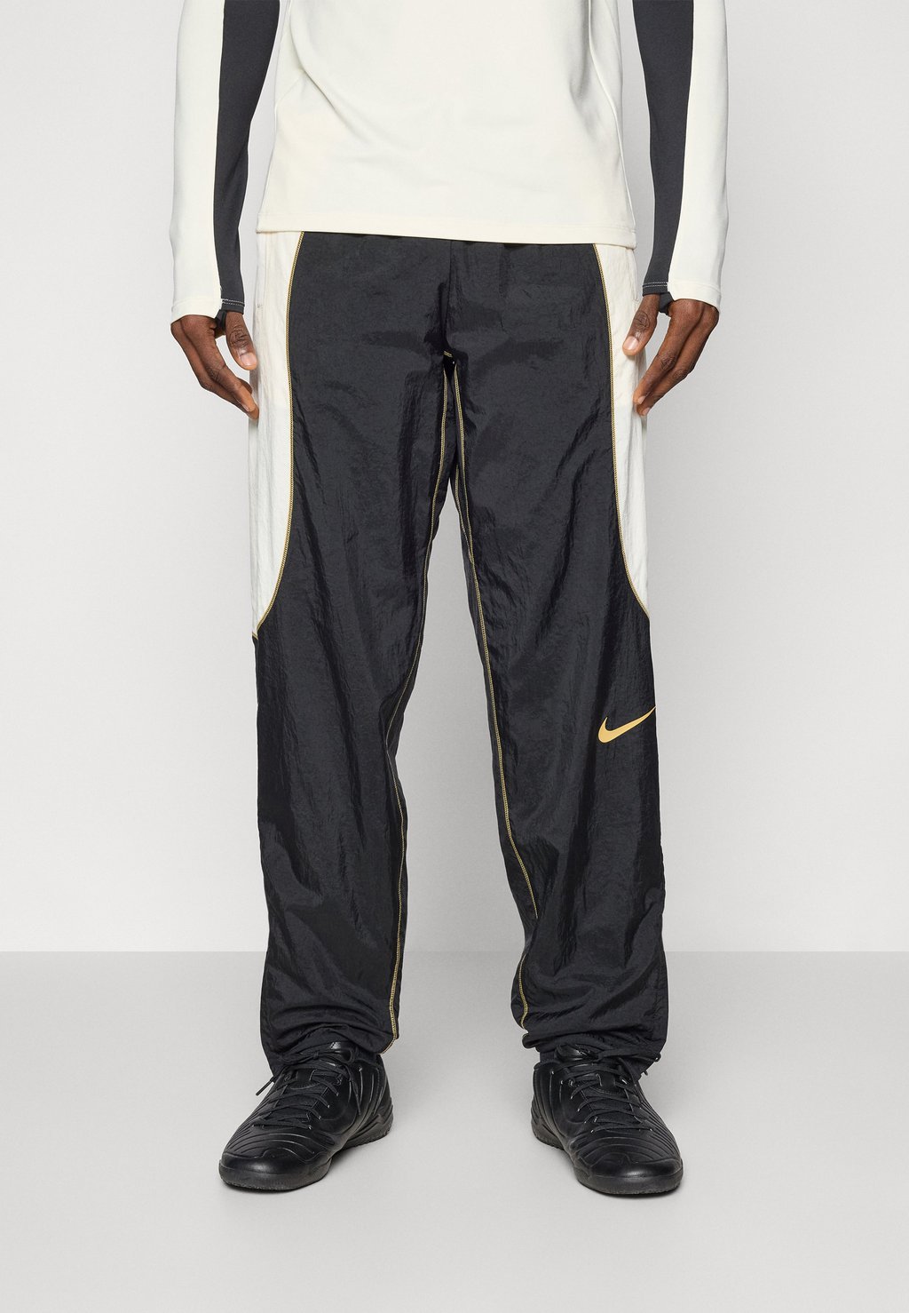 

Спортивные штаны PANT Nike Performance, черный