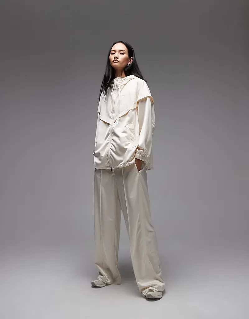Спортивная куртка Nike оверсайз, кремовый — фото 4