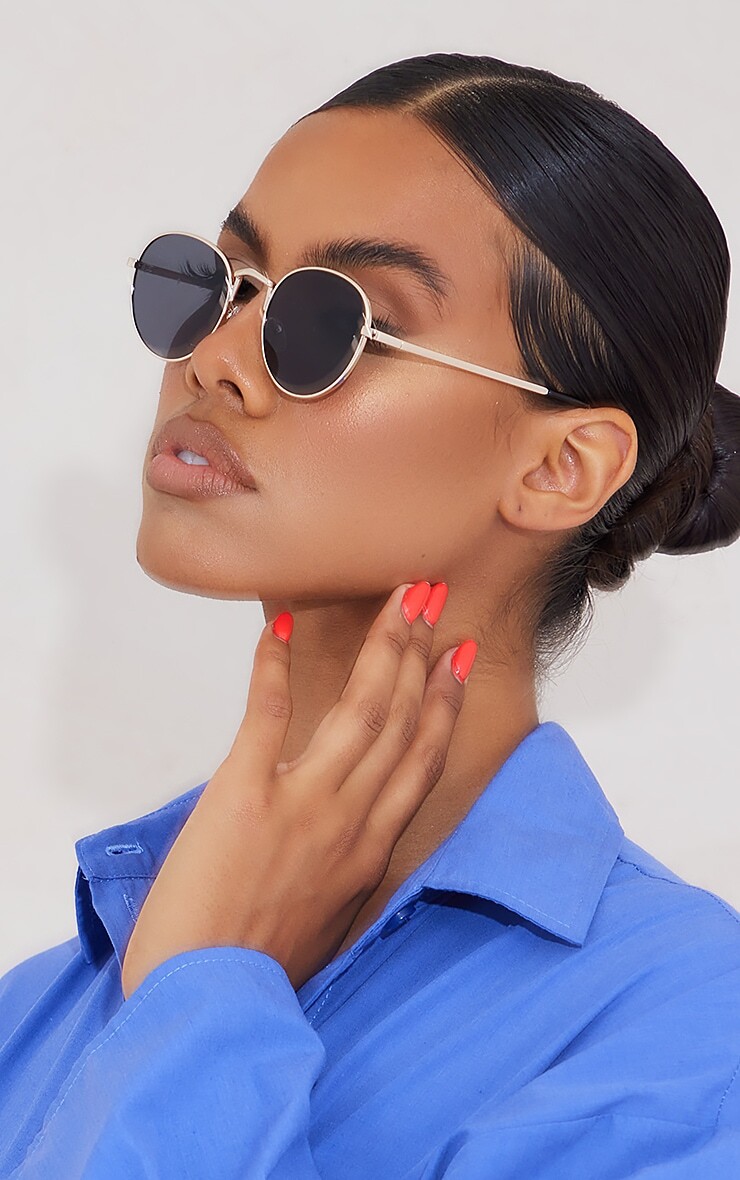 

PrettyLittleThing Черные солнцезащитные очки в стиле ретро с закругленными линзами