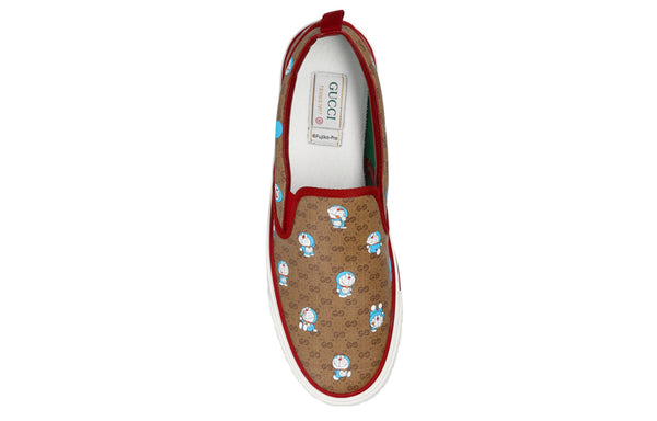 Кроссовки x doraemon gg supreme monogram slip on 'new cherry red' Gucci, красный — фото 3