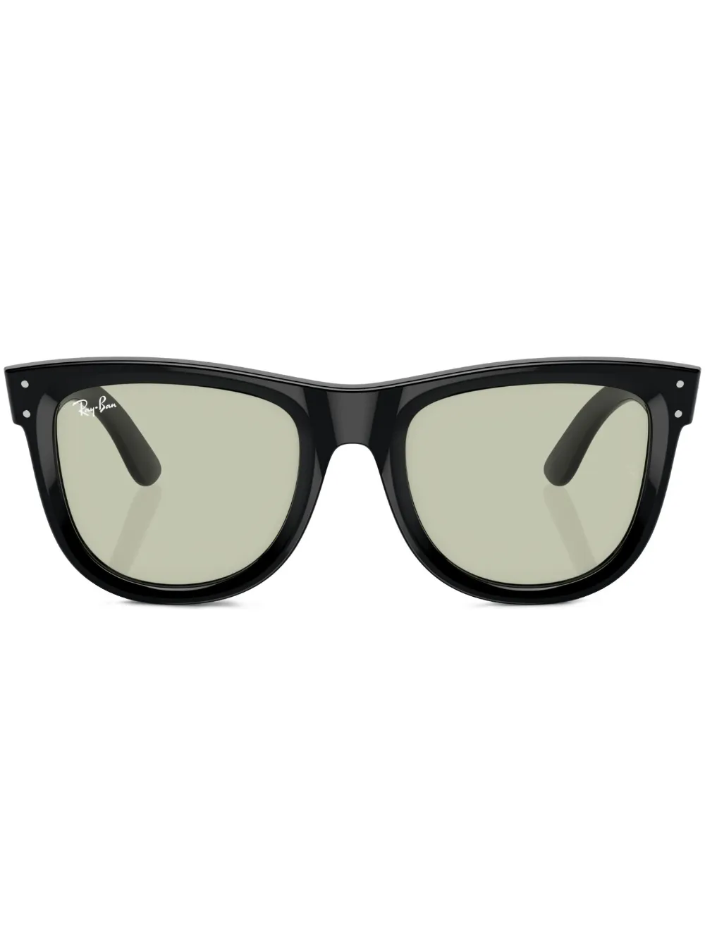 

Солнцезащитные очки Wayfarer Reverse в квадратной оправе Ray-Ban, черный