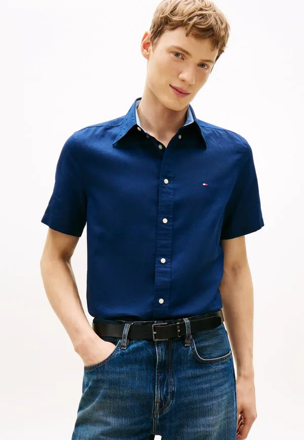 Рубашка с коротким рукавом из смесовой льняной ткани стандартного кроя Tommy Hilfiger, Carbon Navy