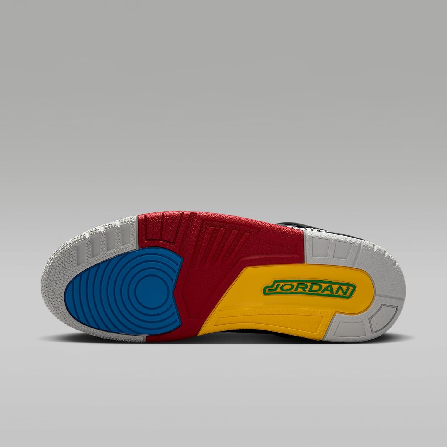 Мужские кроссовки Jordan Spizike Low SE (IM7425-004, Нейтрально-серый/Желтый Varsity/Синий Surf) — фото 2