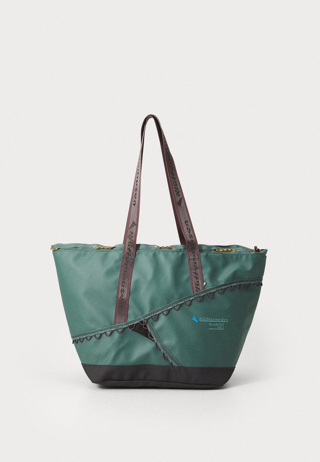 

Спортивная сумка ELJUDNER BAG 25L UNISEX Klättermusen, серый