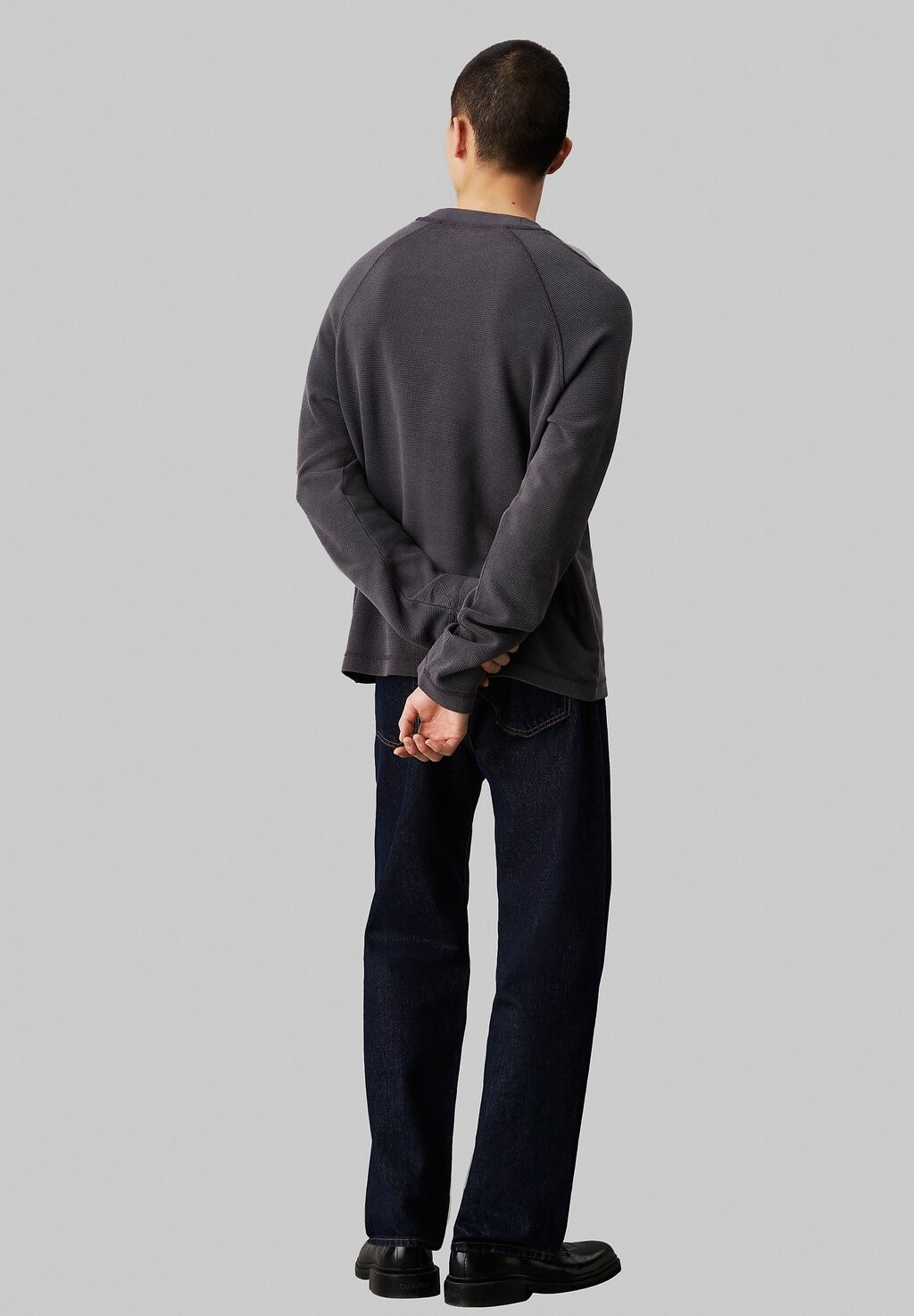 

Джемпер WASHED LABEL WAFFLE RAGLAN Calvin Klein Jeans, темно-серый
