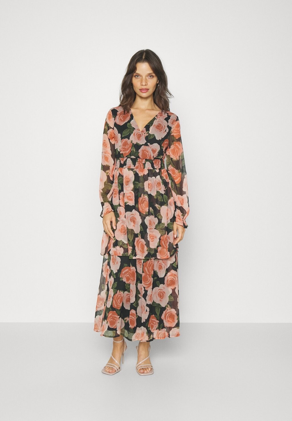 

Длинное платье Vmphiline V Neck Dress Vero Moda Petite, черный